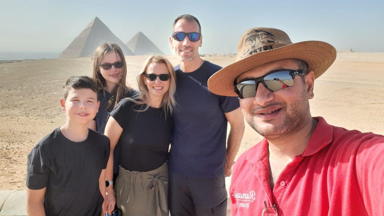 cairo pyramids day trip